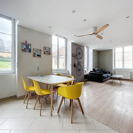 La Roue Libre 3 Chambres - 1Er Etage Au Centre Ville De L'Arbresle Eveux Εξωτερικό φωτογραφία